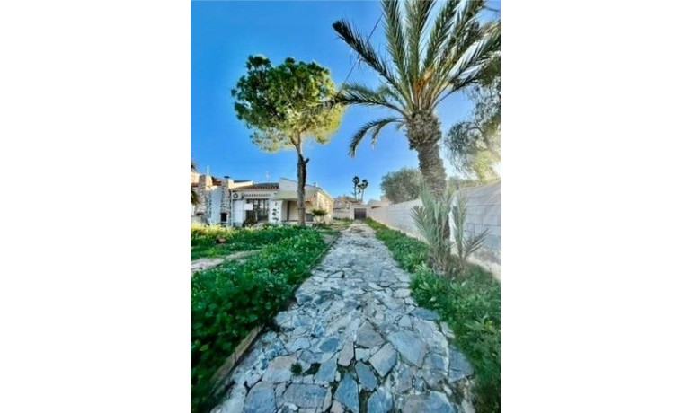 Herverkoop - Villa -
Torrevieja* - Aguas Nuevas