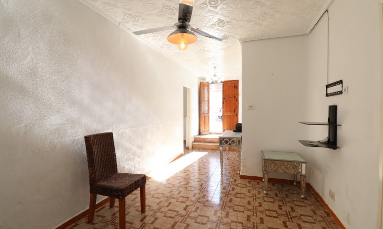 Herverkoop - Appartement / Flat -
Benijofar - Benijofar - Village