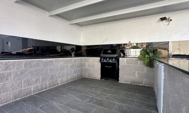 Herverkoop - Villa -
Rojales - Ciudad Quesada