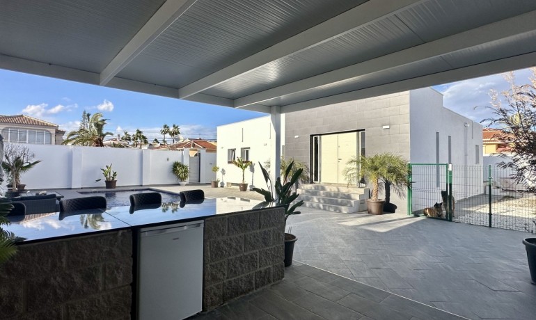 Herverkoop - Villa -
Rojales - Ciudad Quesada