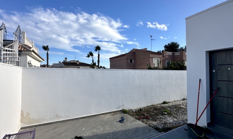 Herverkoop - Villa -
Rojales - Ciudad Quesada