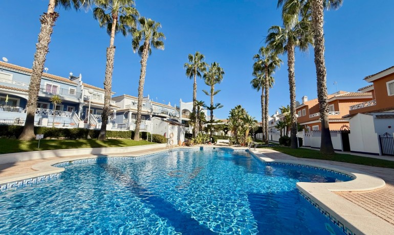 Herverkoop - Villa -
Ciudad Quesada - Doña Pepa