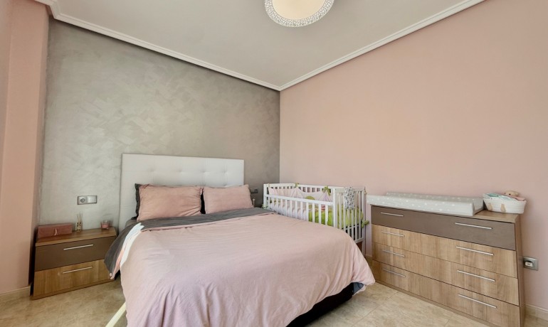 Herverkoop - Villa -
Ciudad Quesada - Doña Pepa