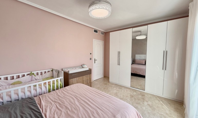 Herverkoop - Villa -
Ciudad Quesada - Doña Pepa