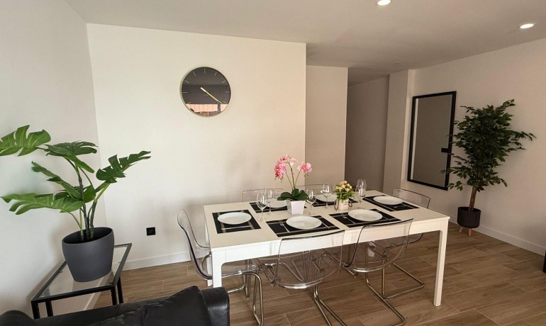 Herverkoop - Appartement / Flat -
Torrevieja* - Torrevieja