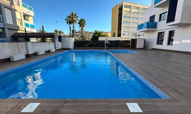 Herverkoop - Appartement / Flat -
Torrevieja* - Calas Blancas