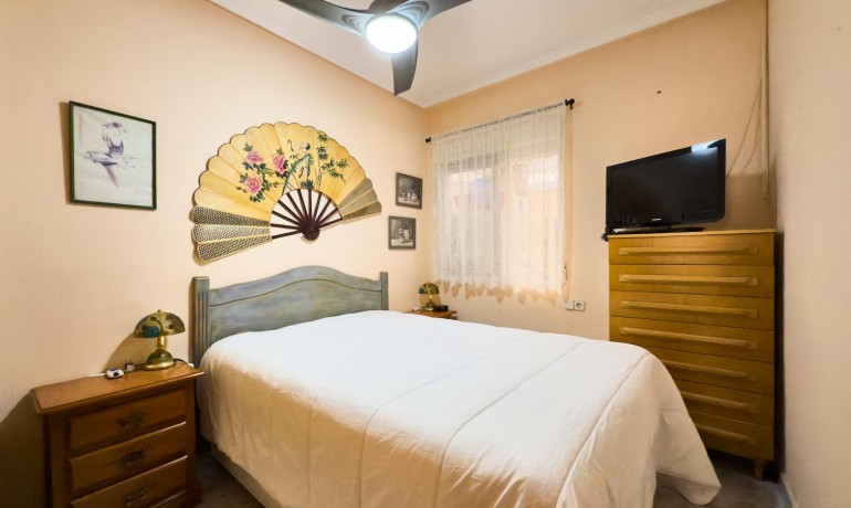 Herverkoop - Appartement / Flat -
Torrevieja* - La Mata pueblo