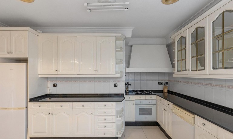 Herverkoop - Appartement / Flat -
Torrevieja* - Paseo maritimo