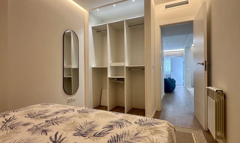 Herverkoop - Huis -
Orihuela Costa* - La Florida*