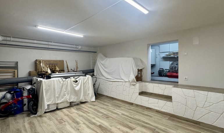 Herverkoop - Huis -
Orihuela Costa* - La Florida*