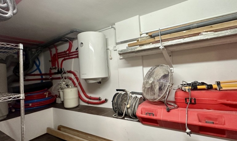 Herverkoop - Huis -
Orihuela Costa* - La Florida*