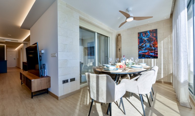 Venta - Apartamento / piso -
Altea