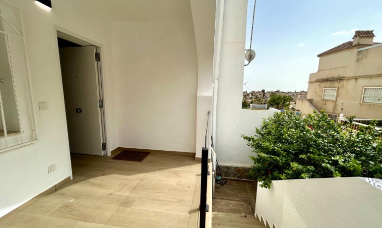Herverkoop - Appartement / Flat -
San Miguel de Salinas* - Las filipinas