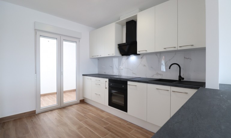 Herverkoop - Huis -
Ciudad Quesada - Ciudad Quesada - Town