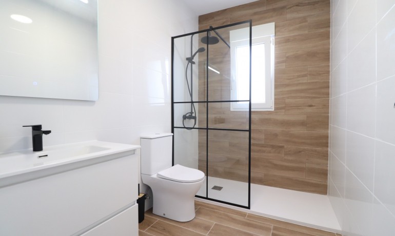 Herverkoop - Huis -
Ciudad Quesada - Ciudad Quesada - Town