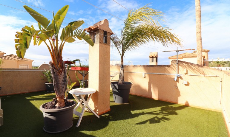 Herverkoop - Villa -
Ciudad Quesada - Atalayas