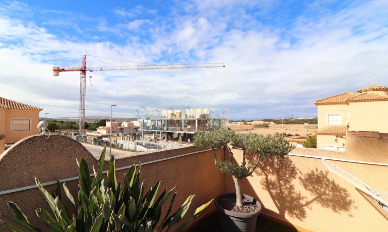 Herverkoop - Villa -
Ciudad Quesada - Atalayas