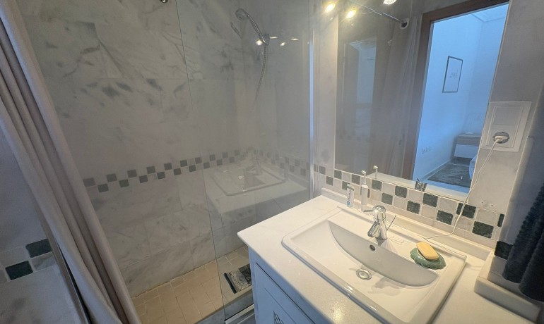 Herverkoop - Appartement / Flat -
Algorfa - La Finca Golf Resort