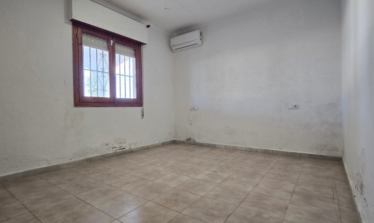 Revente - Villa -
Torrevieja* - El Chaparal