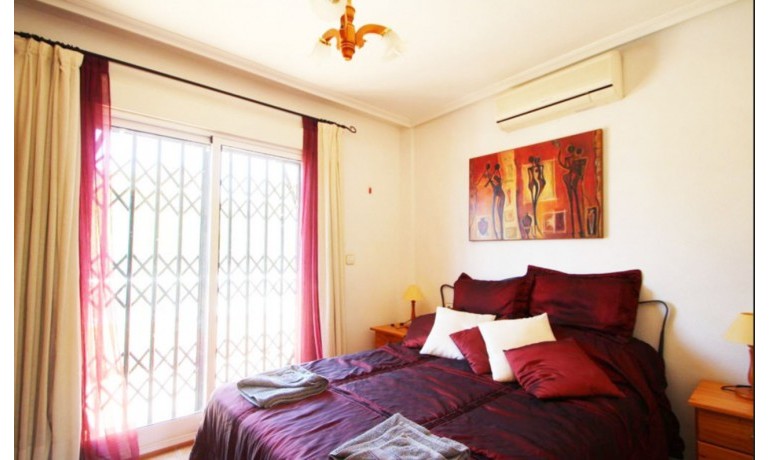 Revente - Villa -
Villamartin