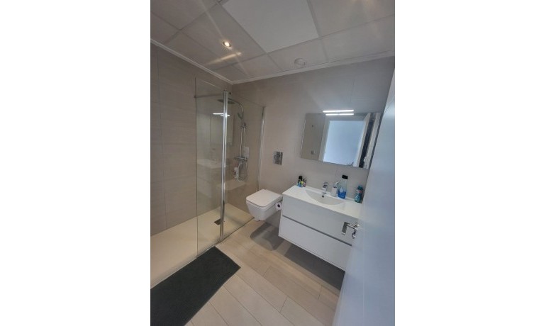 Herverkoop - Huis -
Alicante* - Daya Vieja