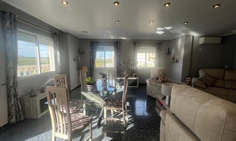 Herverkoop - Appartement / Flat -
Algorfa* - Algorfa