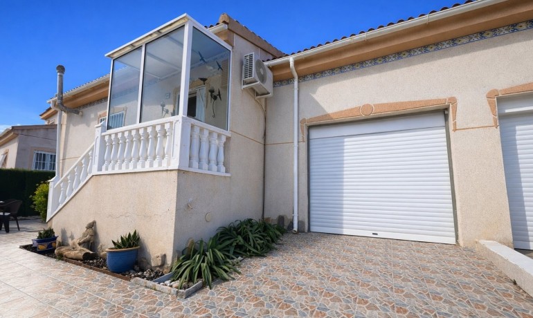 Herverkoop - Villa -
Algorfa - La Finca Golf Resort