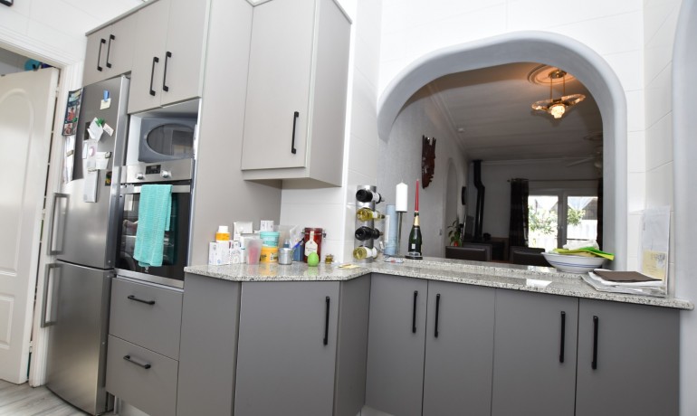 Herverkoop - Villa -
Algorfa - La Finca Golf Resort