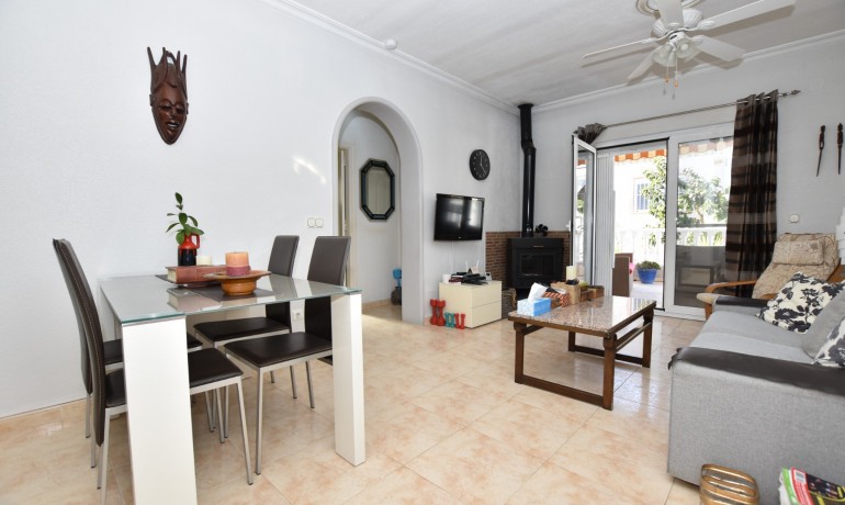 Herverkoop - Villa -
Algorfa - La Finca Golf Resort