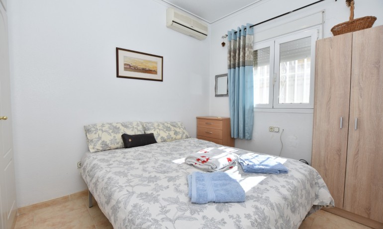 Herverkoop - Villa -
Algorfa - La Finca Golf Resort