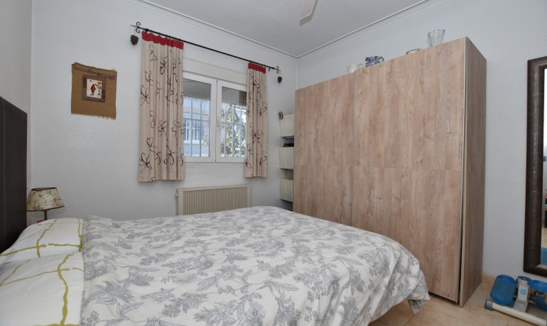 Herverkoop - Villa -
Algorfa - La Finca Golf Resort