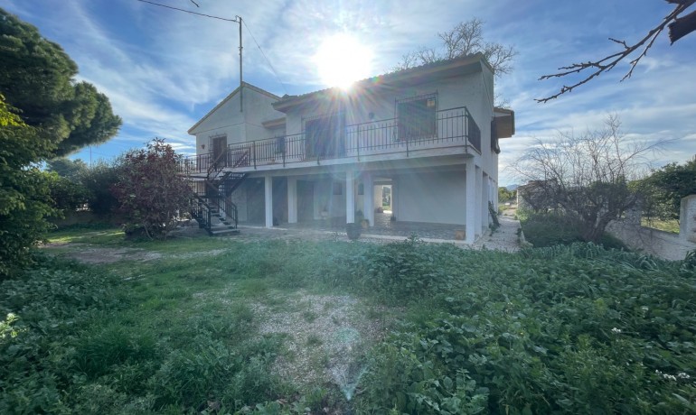 Herverkoop - Villa -
Benejuzar - Comunidad Valenciana