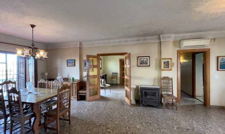 Herverkoop - Villa -
Benejuzar - Comunidad Valenciana