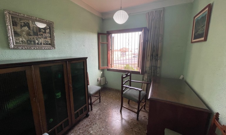 Herverkoop - Villa -
Benejuzar - Comunidad Valenciana