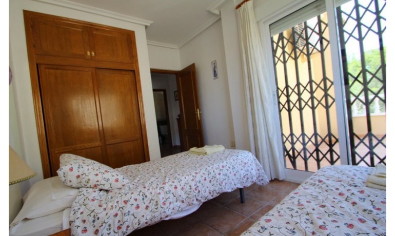 Herverkoop - Villa -
Villamartin - Costa Blanca