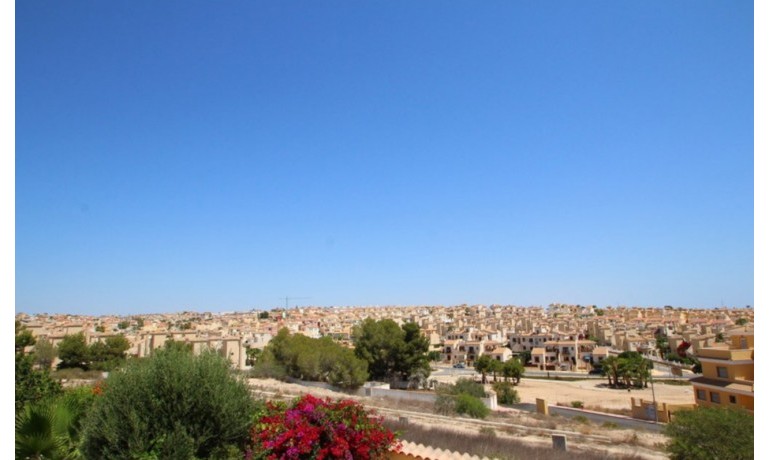 Herverkoop - Villa -
Villamartin - Costa Blanca