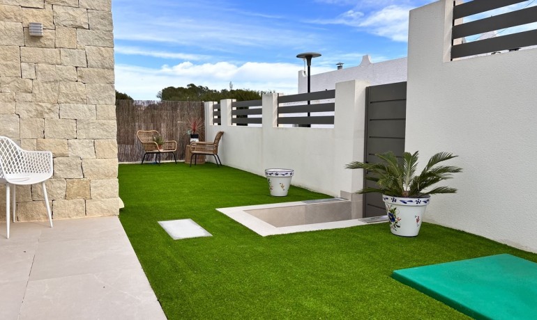 Herverkoop - Villa -
San Miguel de Salinas* - San Miguel De Salinas