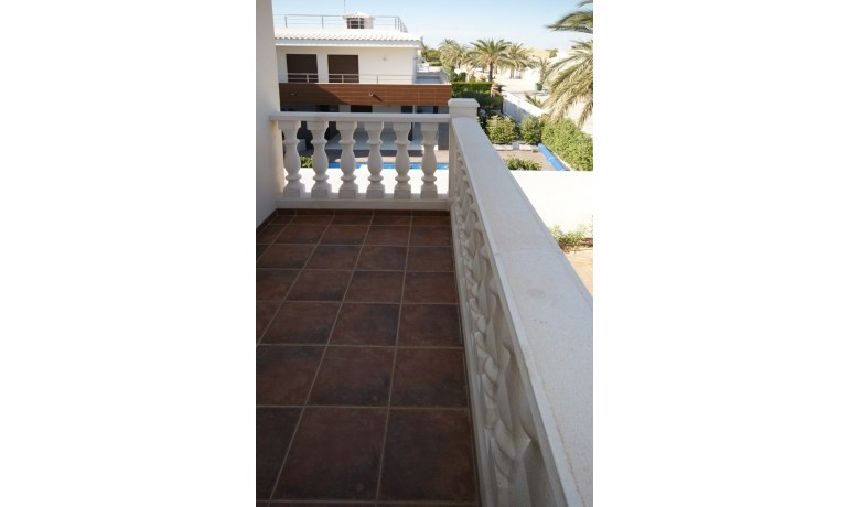 Herverkoop - Villa -
Orihuela Costa* - Costa Blanca