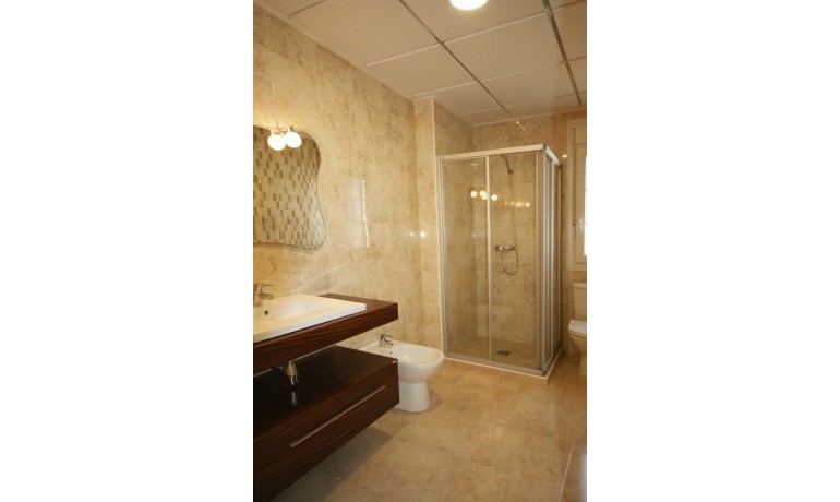 Herverkoop - Villa -
Orihuela Costa* - Costa Blanca