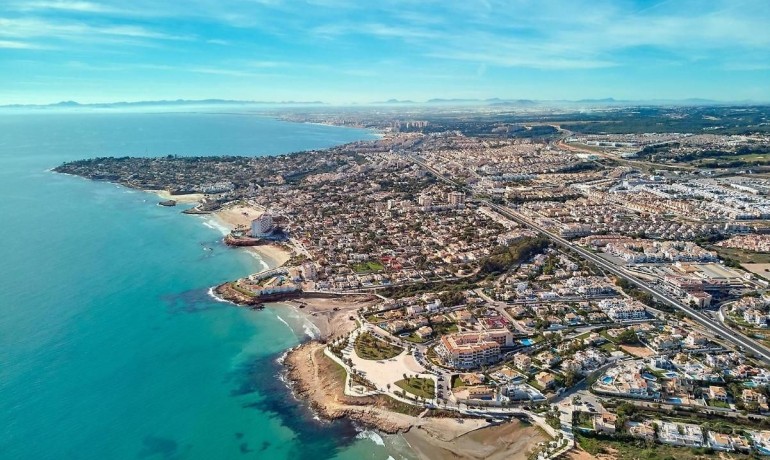 Herverkoop - Villa -
Orihuela Costa* - Costa Blanca