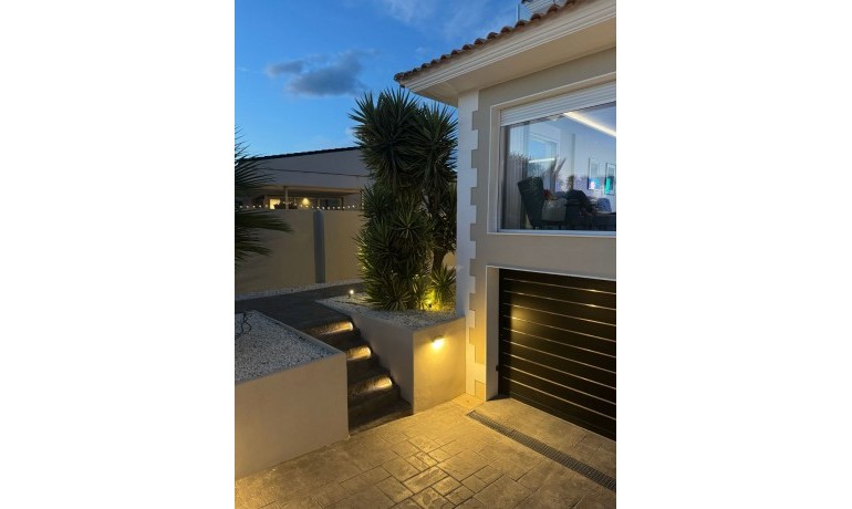 Herverkoop - Villa -
L´Alfàs del Pí* - Costa Blanca