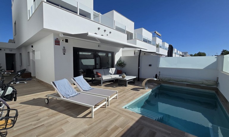 Herverkoop - Villa -
San Pedro del Pinatar* - Costa Calida