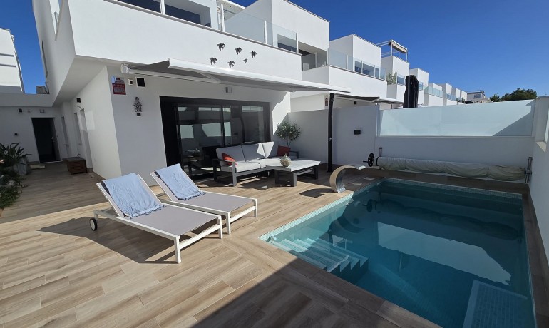 Herverkoop - Villa -
San Pedro del Pinatar* - Costa Calida