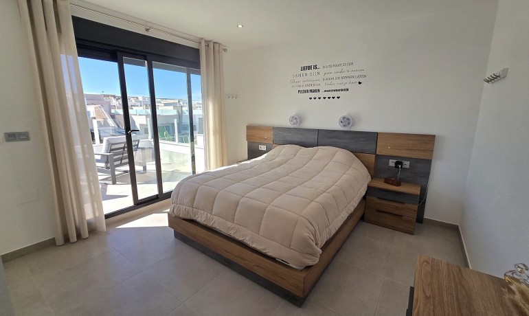 Herverkoop - Villa -
San Pedro del Pinatar* - Costa Calida