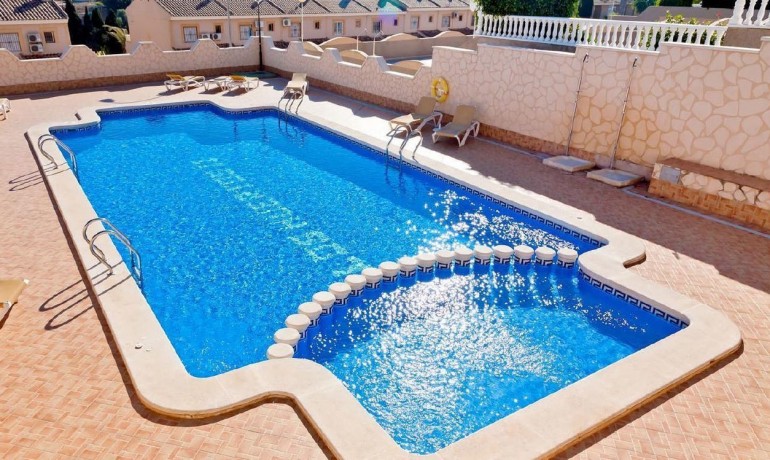 Herverkoop - Villa -
Los Altos