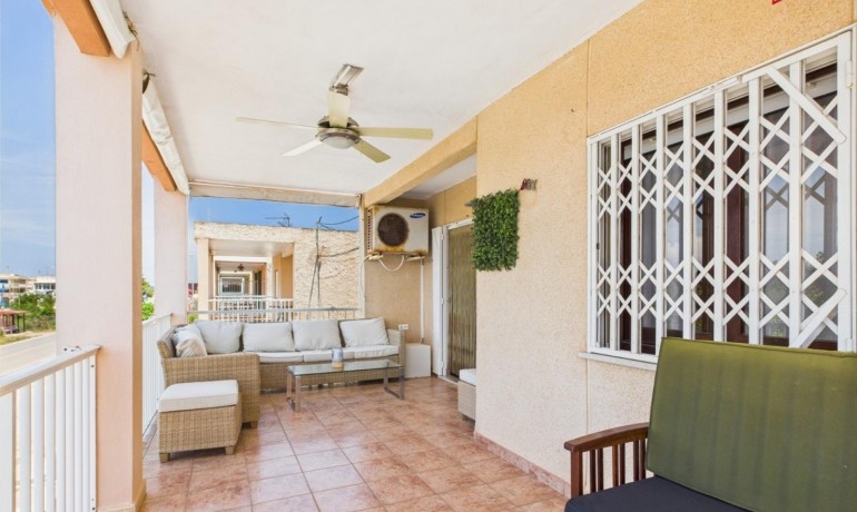 Herverkoop - Appartement / Flat -
Los Urrutias - Estrella De Mar