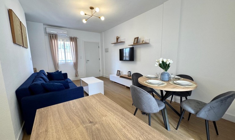 Herverkoop - Appartement / Flat -
Orihuela* - Las Filipinas