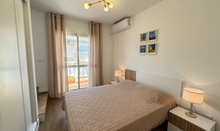 Herverkoop - Appartement / Flat -
Orihuela* - Las Filipinas