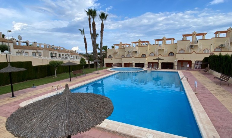Herverkoop - Appartement / Flat -
Orihuela* - Las Filipinas