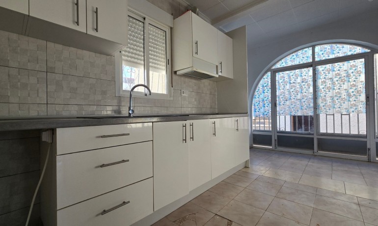 Herverkoop - Villa -
Torrevieja* - El Chaparral